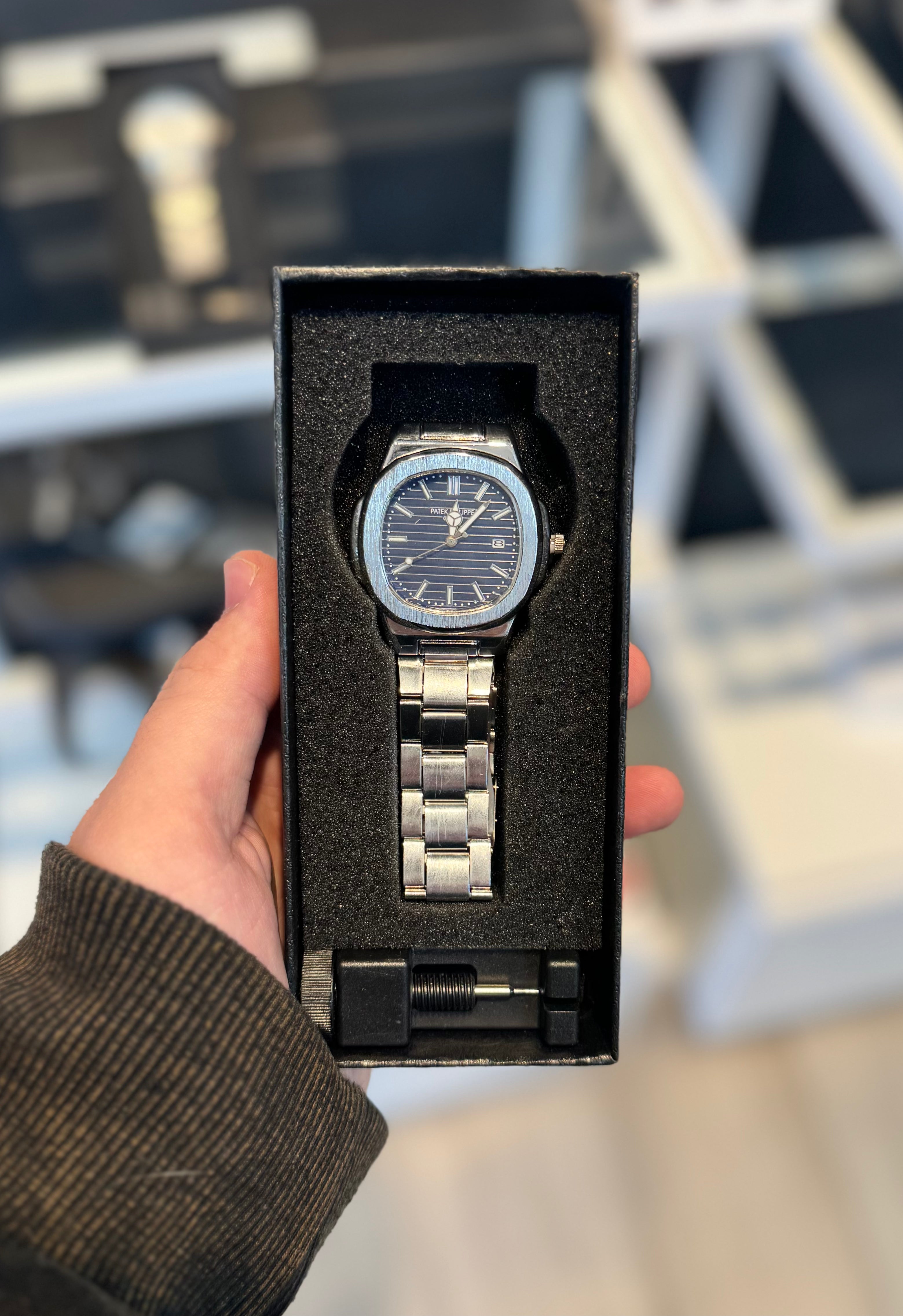 PATEK PHILIPPE PLATA