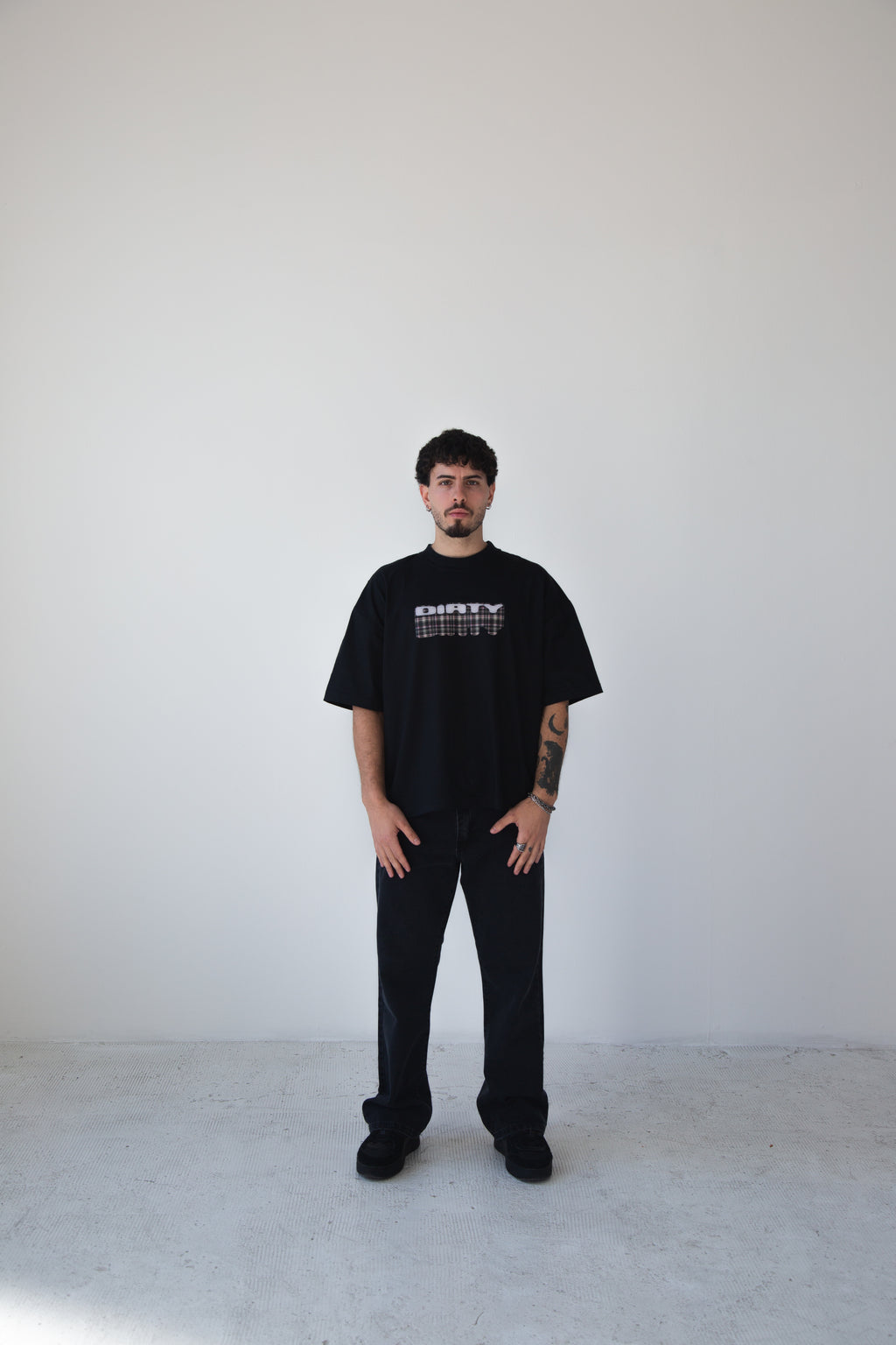 REMERA KUA-DRI-JÉ